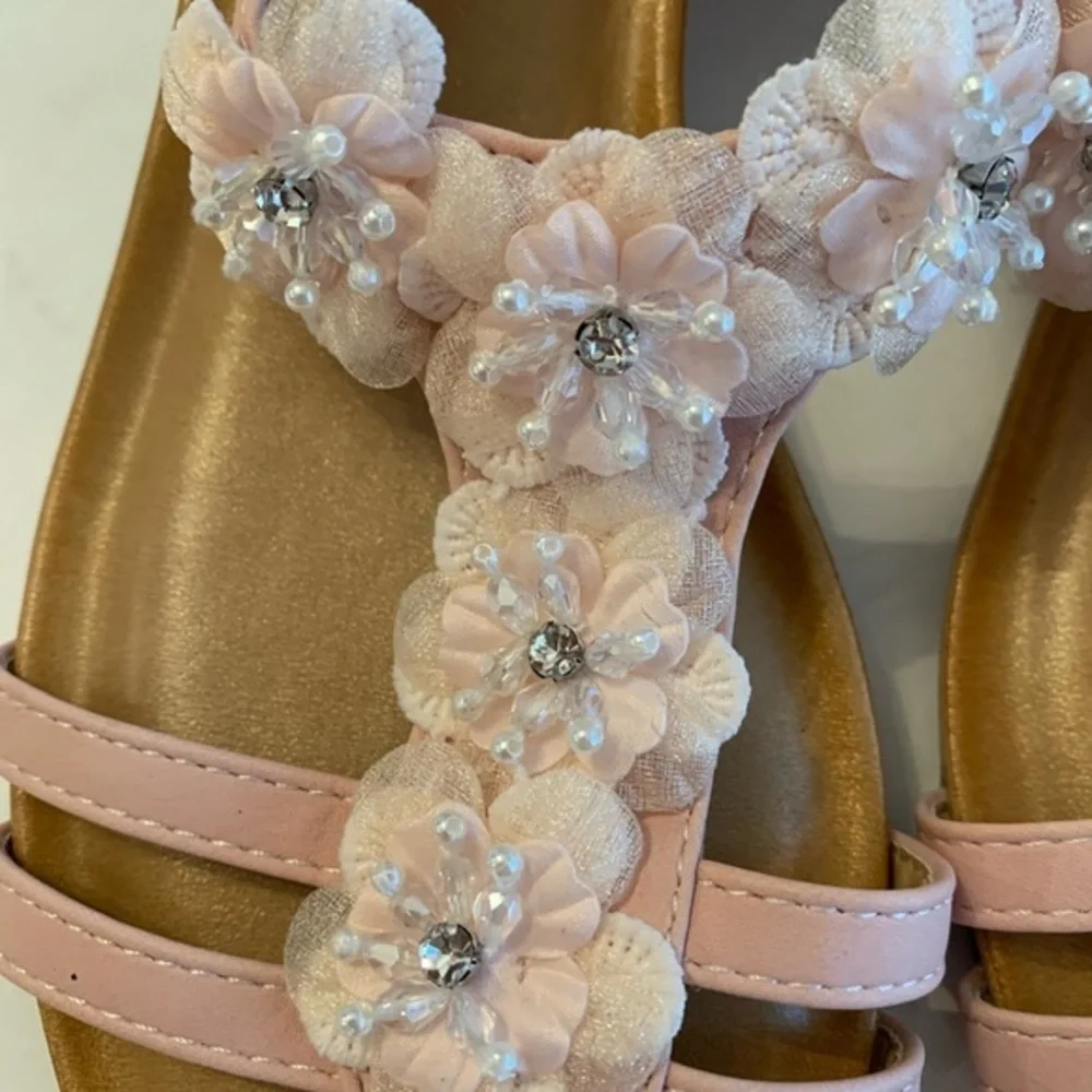 Bella Marie Pink Sandals NWOT